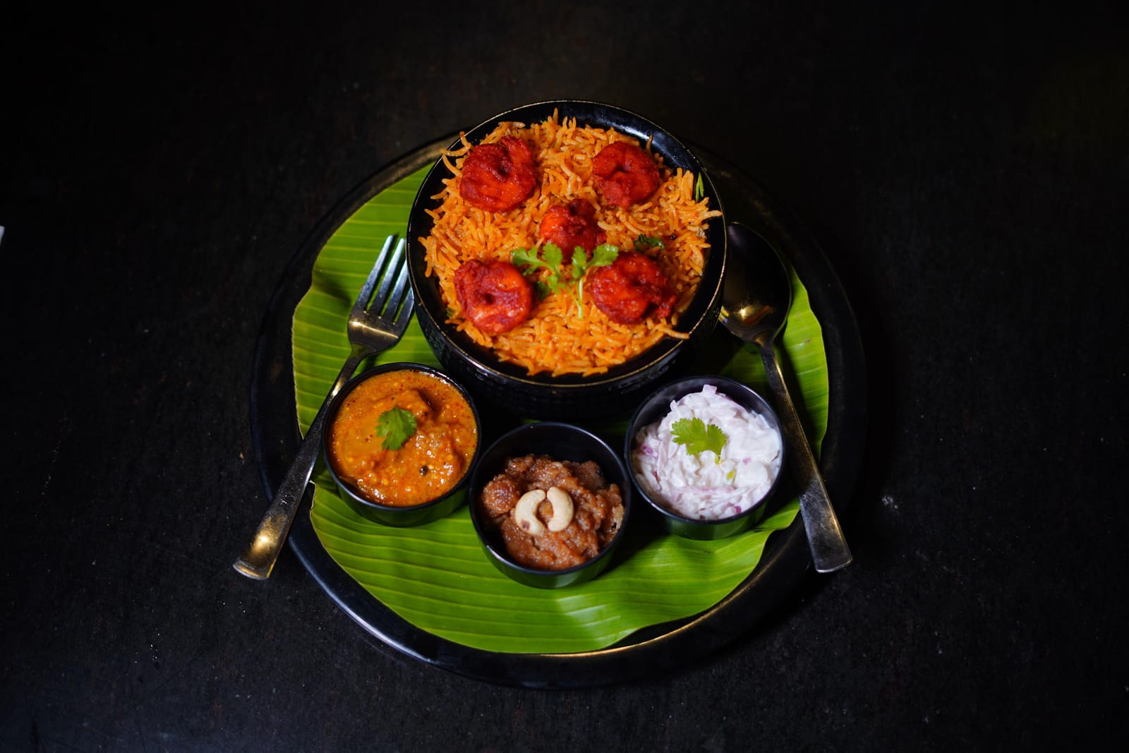 Tandoori chicken dum biriyani